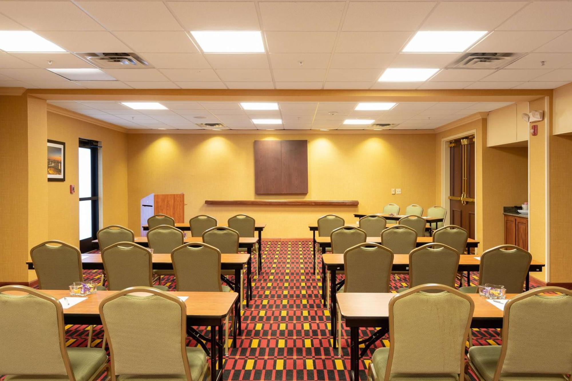 Hampton Inn & Suites Baton Rouge - I-10 East Ngoại thất bức ảnh